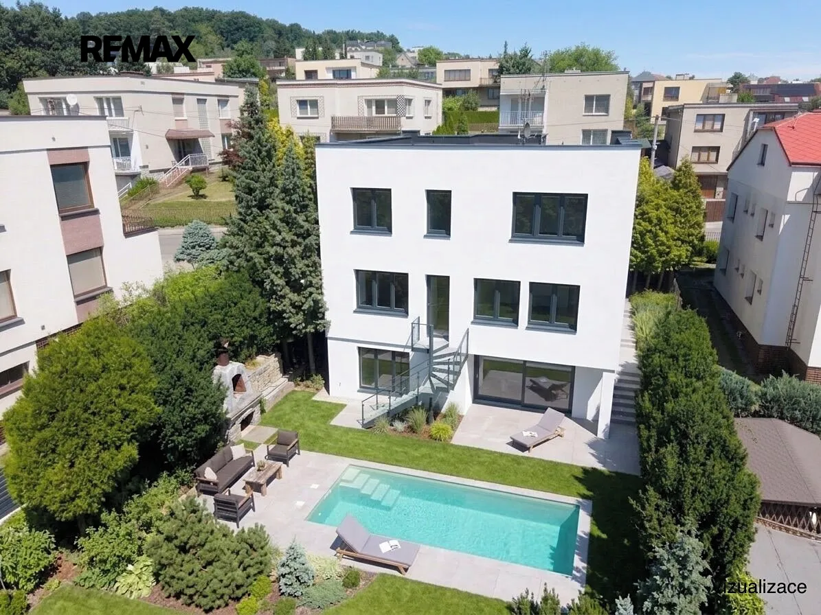 Prodej rodinného domu 223 m², pozemek 662 m²